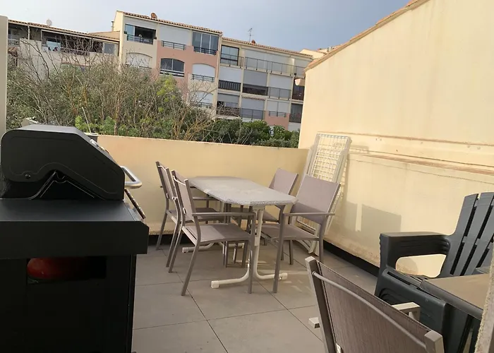 Cap D Centre Port Et Parking Privatif